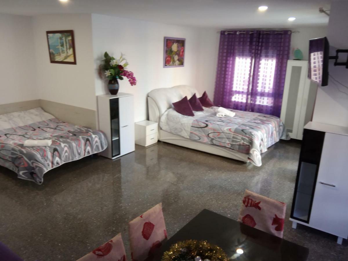 Guest House Lana Denia Exterior photo